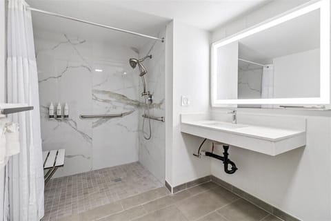 Desk, laptop workspace, free WiFi, bed sheets