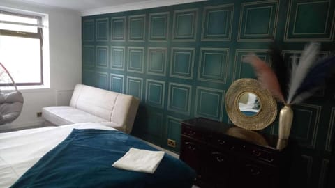 3 bedrooms, free WiFi, bed sheets