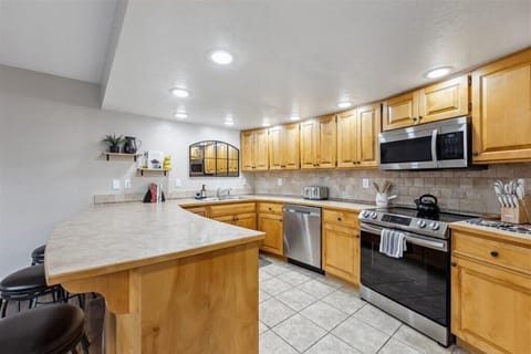 Fully stocked kitchen