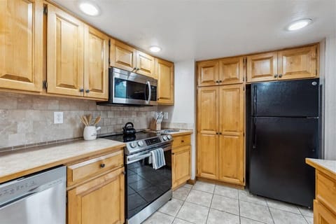 Fully stocked kitchen
