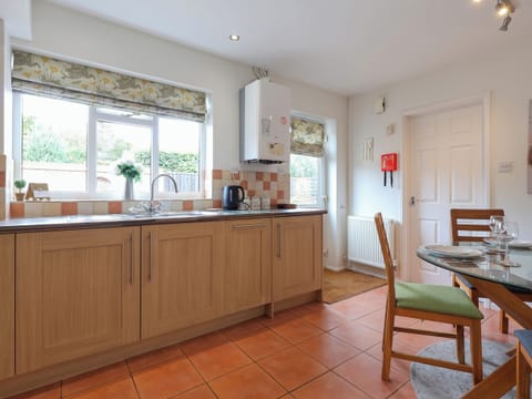 Kitchen | Heysham Retreat, Evesham
