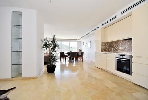 Luxury Penthouse, 2 Bedrooms, Ocean View | Private kitchen | Fridge, dishwasher, coffee/tea maker, toaster