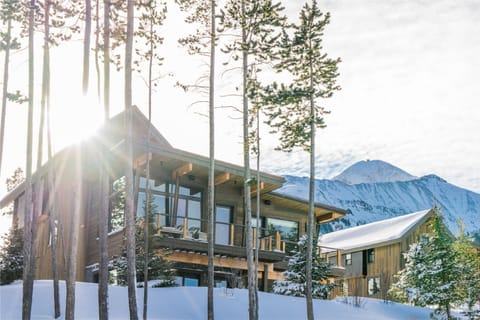 Building, Outdoors, Shelter, Tree, Nature