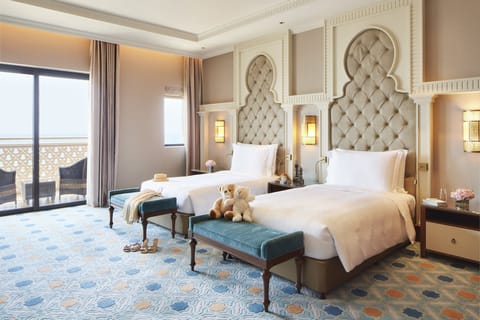 Presidential Suite | Premium bedding, Select Comfort beds, minibar, in-room safe