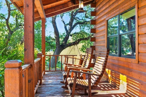 Cabin, 3 Bedrooms | Terrace/patio