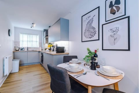 Apartment | In-room dining