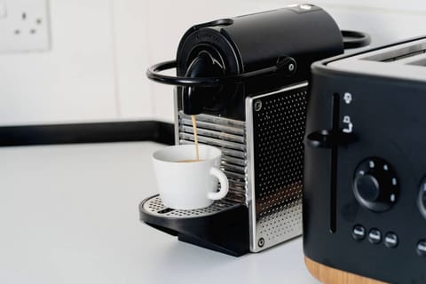 Make yourself a well needed coffe with our coffee machine. We even provide you with a selection of pods!