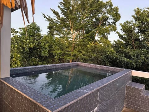 c464a036-b2ec-4cfd-b97b-da4874181e85