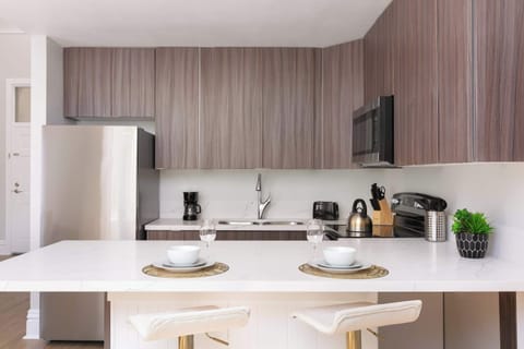 "Dine in style with family and friends."