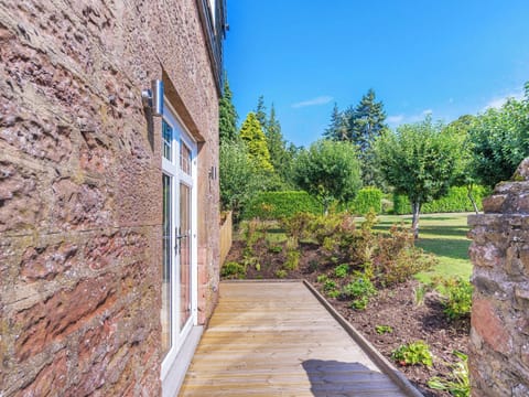 Exterior | Gardener&rsquo;s Cottage, Kirkton of Lethendy