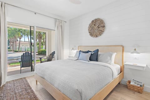 Unwind in comfort on this new king-size and cozy bed with new, plush pillows. Enjoy your beach vacation in style.