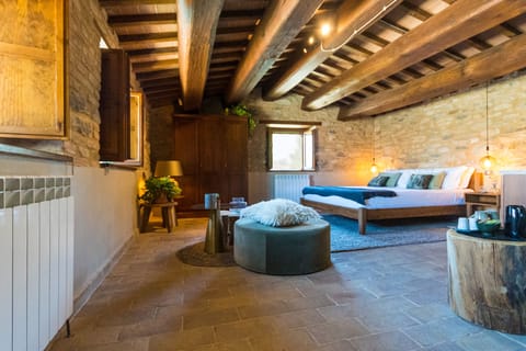 Iron/ironing board, free WiFi, wheelchair access