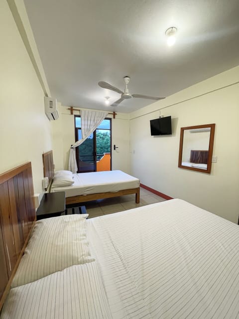 Family Room | Free WiFi