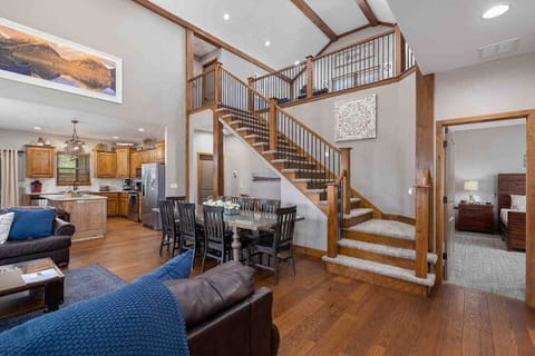 Huge Great room! 2 big dining tables!!