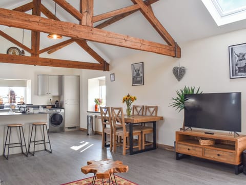 Open plan living space | Meadow View - Lower Larkworthy Farm, Holsworthy