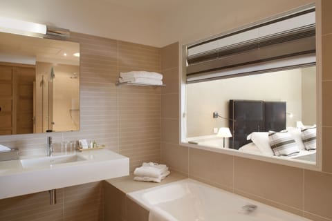 Free toiletries, hair dryer, towels, soap