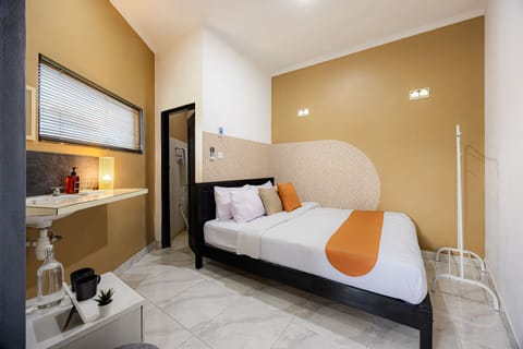 Standard Room | Free WiFi, bed sheets