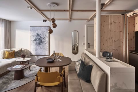 In-room safe, desk, laptop workspace, soundproofing