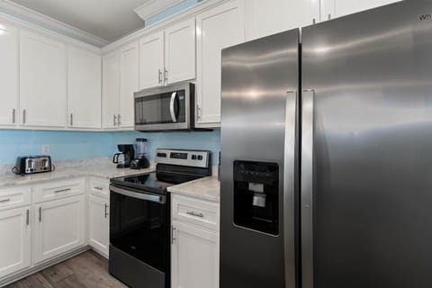 Dauphin Blue Kitchen Appliances