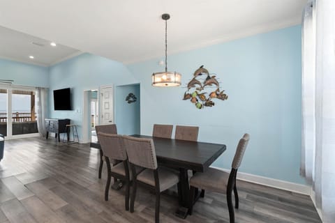 Dauphin Blue Dinning Table