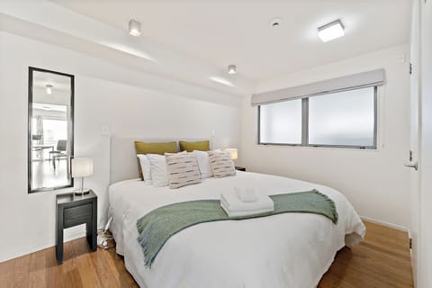 Apartment, 1 King Bed, Kitchen, Beach View | Iron/ironing board, free WiFi