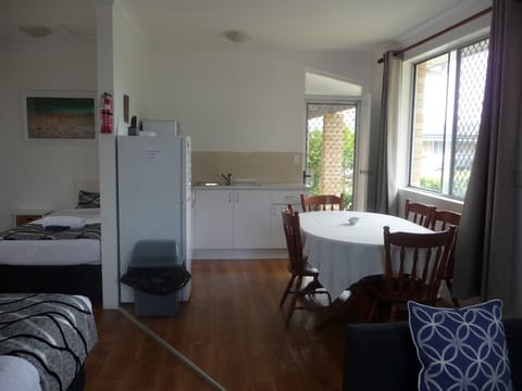 Family Room | Desk, laptop workspace, iron/ironing board, free WiFi