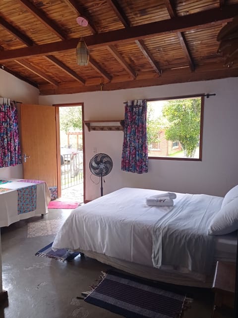 Basic Double Room, Garden View