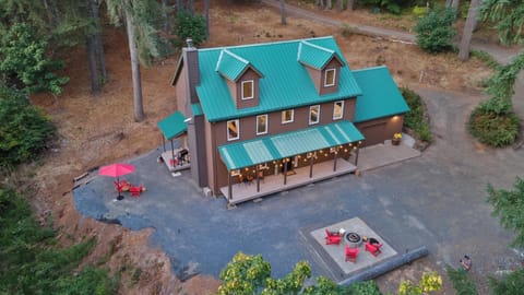 Forest Hollow | 4 Outdoor Spaces w/ Fire Pit