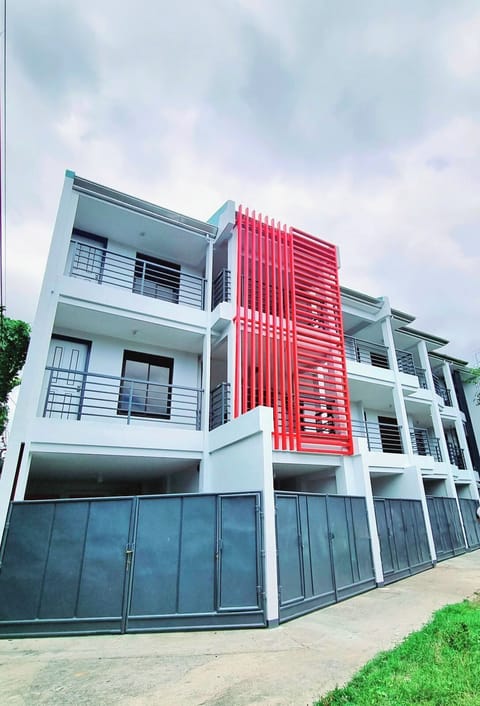 Flat 35 | Las Pinas | VacationRenter