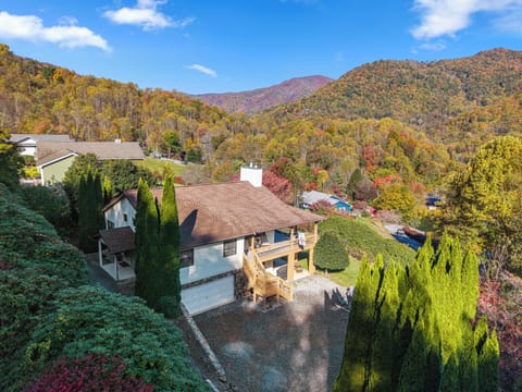 Enjoy stunning mountain views from the spacious deck and backyard
