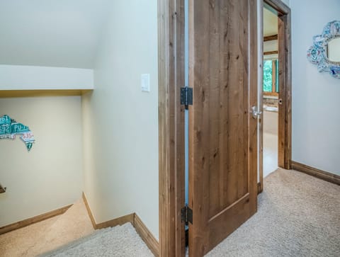 Entry to Master Bedroom