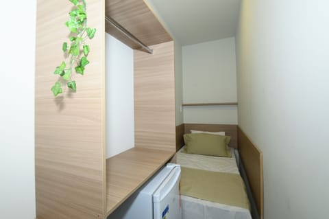 Single Room | Free WiFi