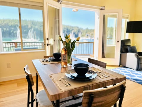 01E5634A F23E 421A 8EBF 66C9256F58C9