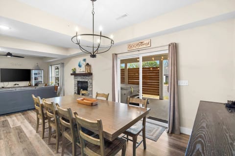 Make mealtime memories together in the spacious dining area