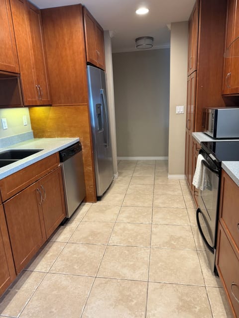 Fully stocked kitchen