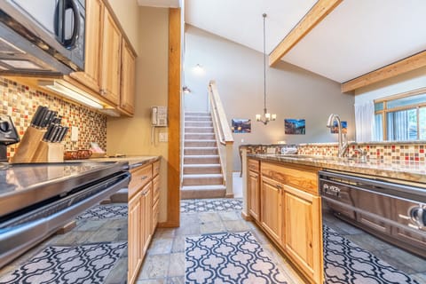 Apartment (3 Bedrooms) | Exterior