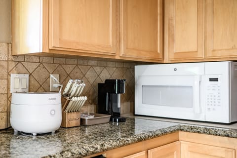 House | 4 bedrooms, Internet