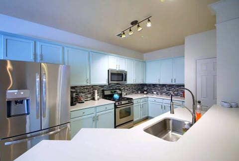 Fully functional Kitchen