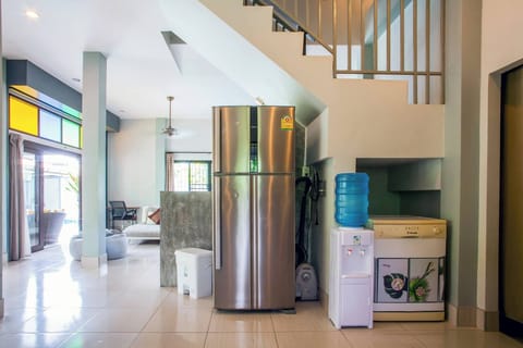 Villa, 3 Bedrooms, Smoking, Private Pool | Interior