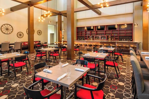 Breakfast and dinner served, American cuisine