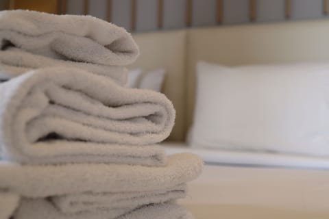 Suite, Terrace | Bathroom | Shower, free toiletries, hair dryer, slippers