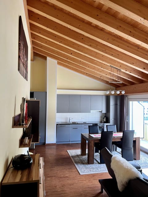 Standard Apartment, 1 Bedroom, Balcony | Living area