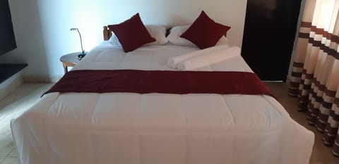 Panoramic Double Room, 1 Double Bed, Garden View | Desk, free WiFi