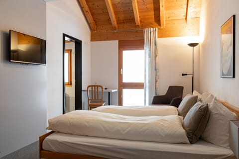 Standard Double Room | Down comforters, in-room safe, desk, free WiFi