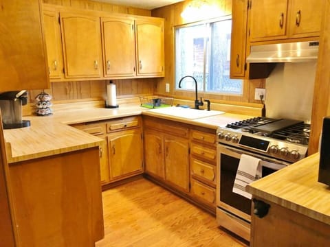 Well-Equipped Kitchen