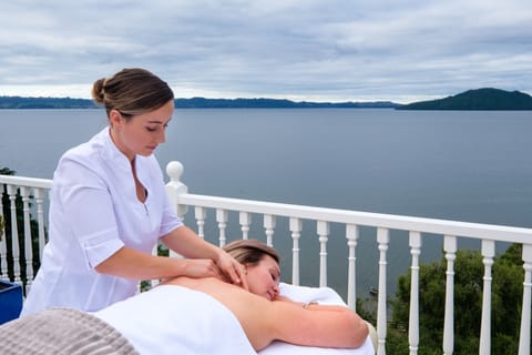 Body treatments, deep-tissue massages, sports massages, beach massages