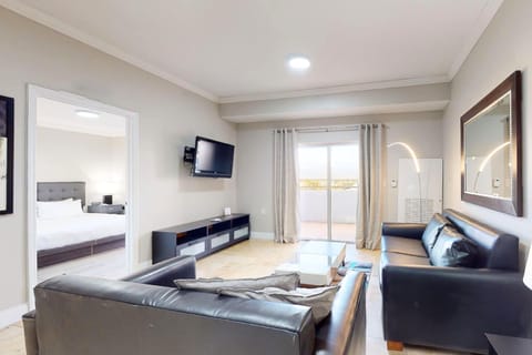 Presidential Suite | Living area | 42-inch LED TV with digital channels, TV