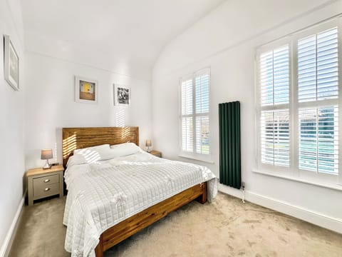 Double bedroom | Cedars, Morthoe