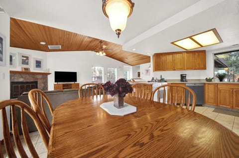 The table seats 6 and more can sit at the counter in the Kitchen