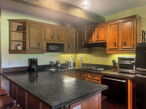 The Mt. Bachelor Retreat - Main Floor Kitchen